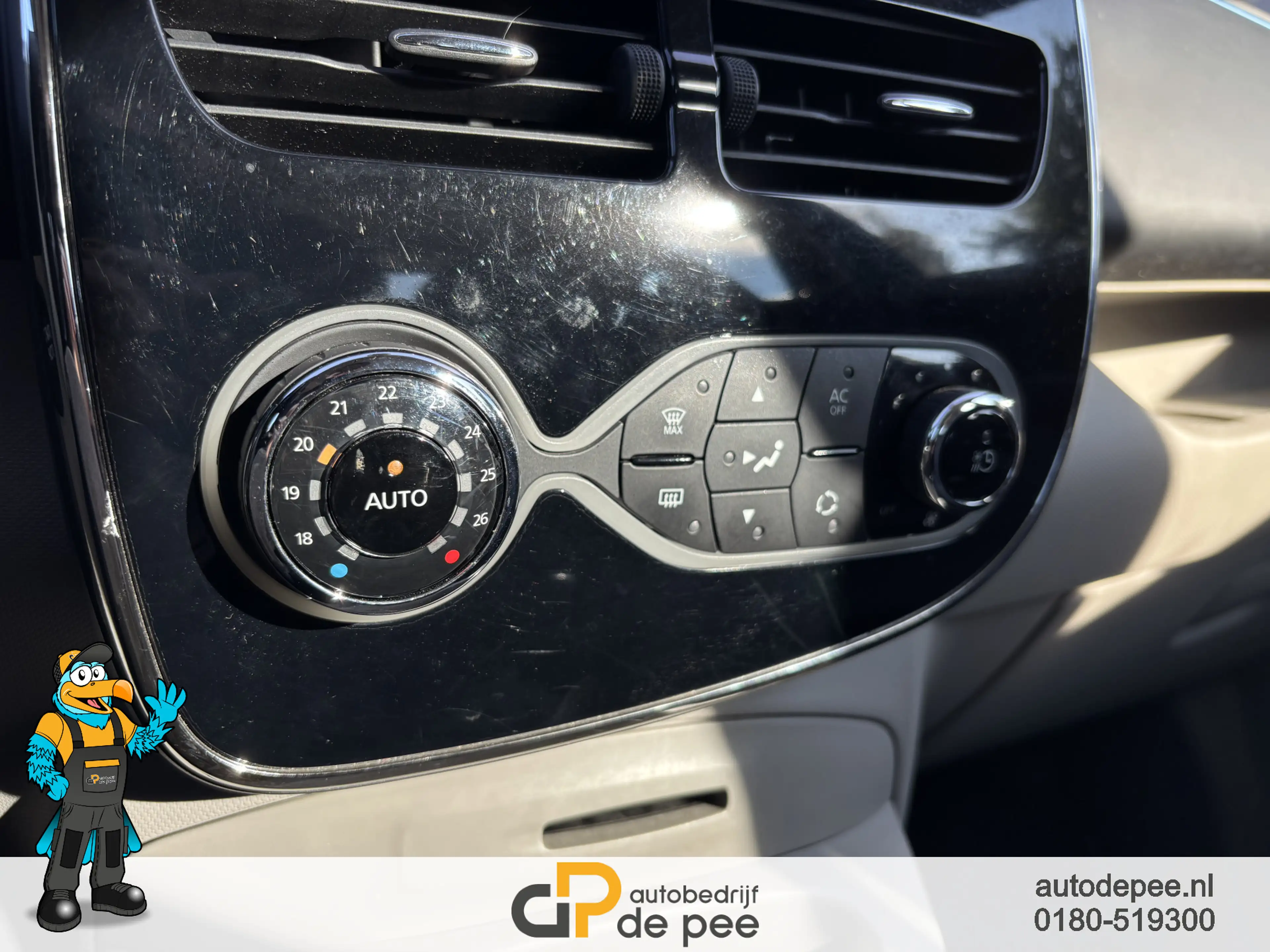 Renault ZOE Q210 Zen Quickcharge 22 kWh GARANTIE/CRUISE/CLIMA/ — photo 10