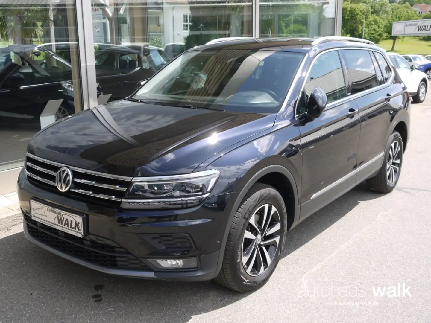 Volkswagen Tiguan Allspace 2,0 TDI DSG IQ Drive discover pro Area view Schwarz - 2