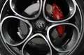 Alfa Romeo Stelvio Veloce Wit - thumbnail 6