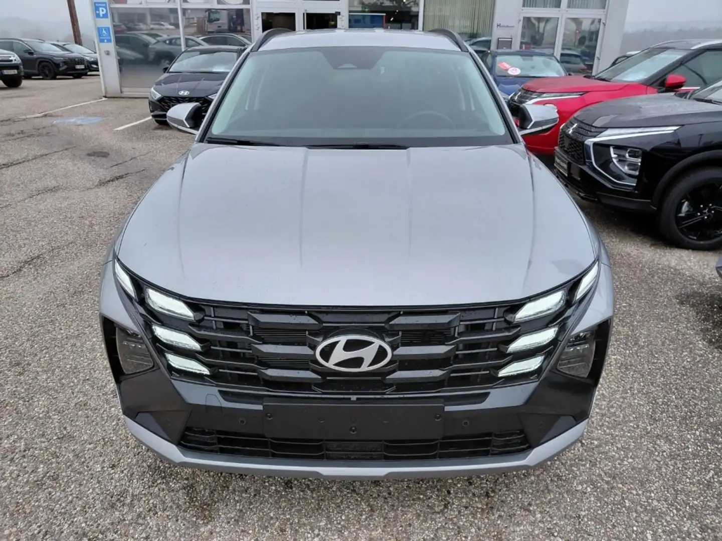 Hyundai TUCSON NX4 Jubile 1,6 T-GDi HEV 2WD AT t6hj1 Silber - 2