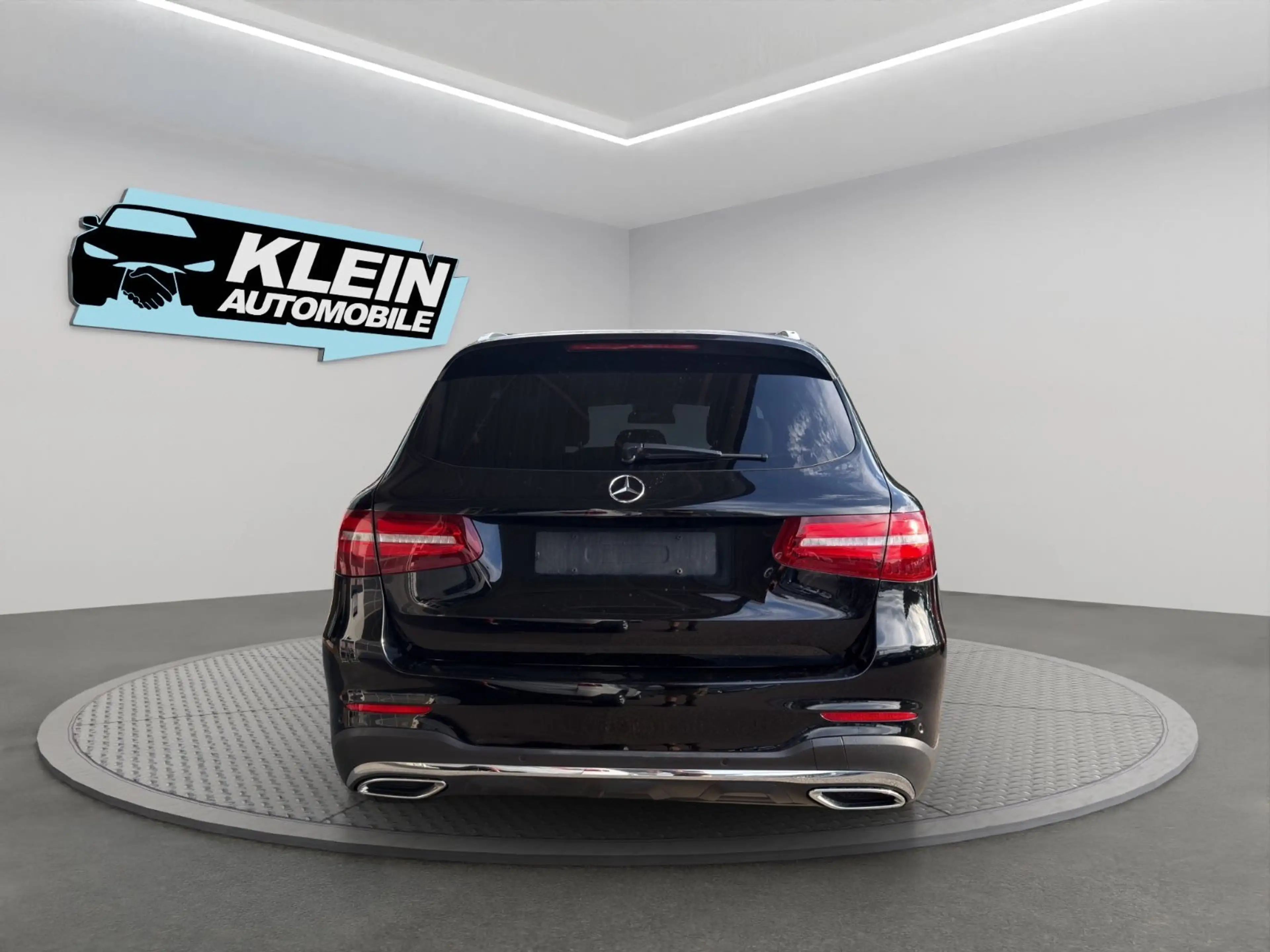 Mercedes-Benz GLC 220 d AMG Line 4Matic 9G-Tronic — photo 6