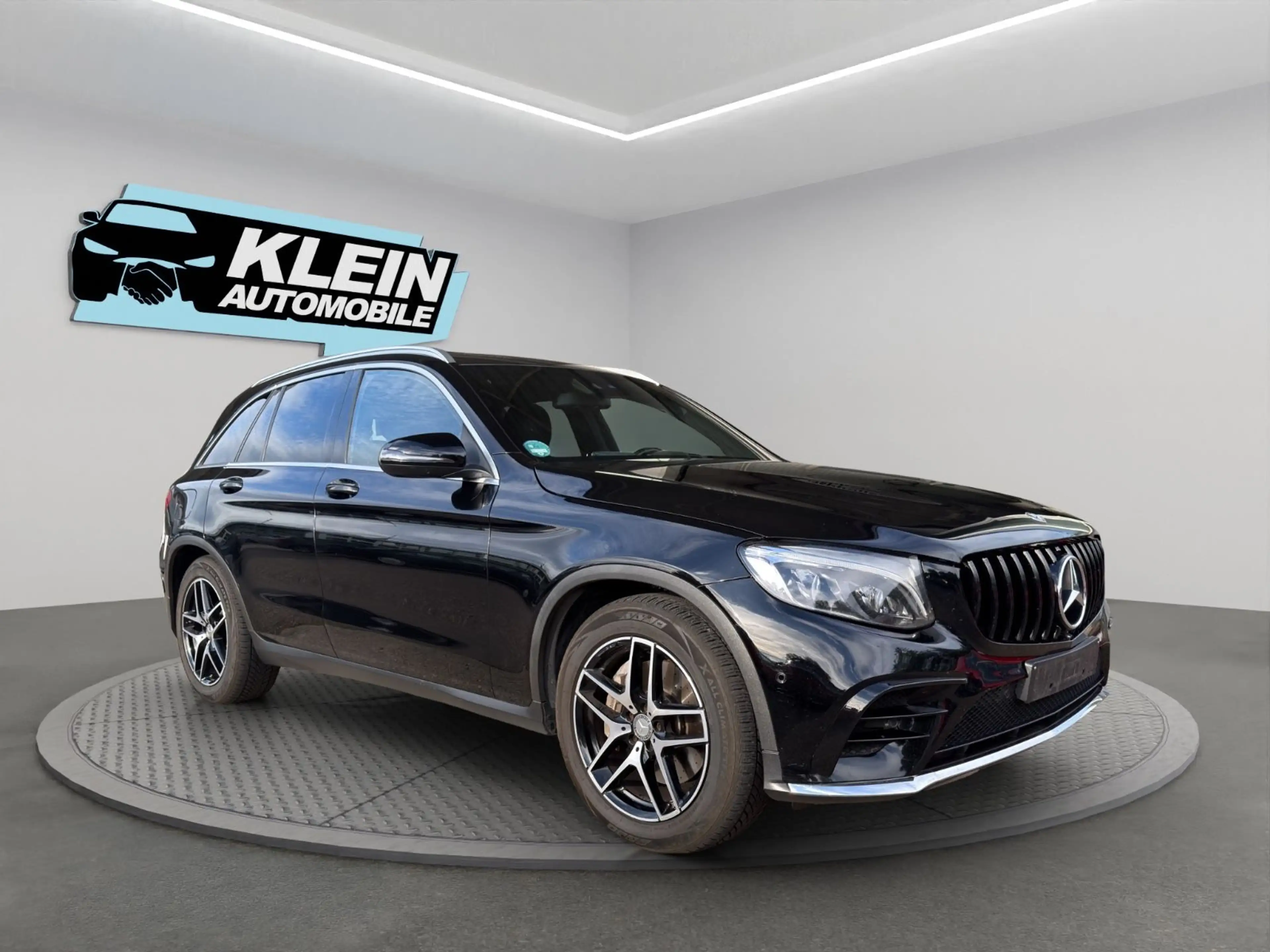 Mercedes-Benz GLC 220 d AMG Line 4Matic 9G-Tronic — photo 2