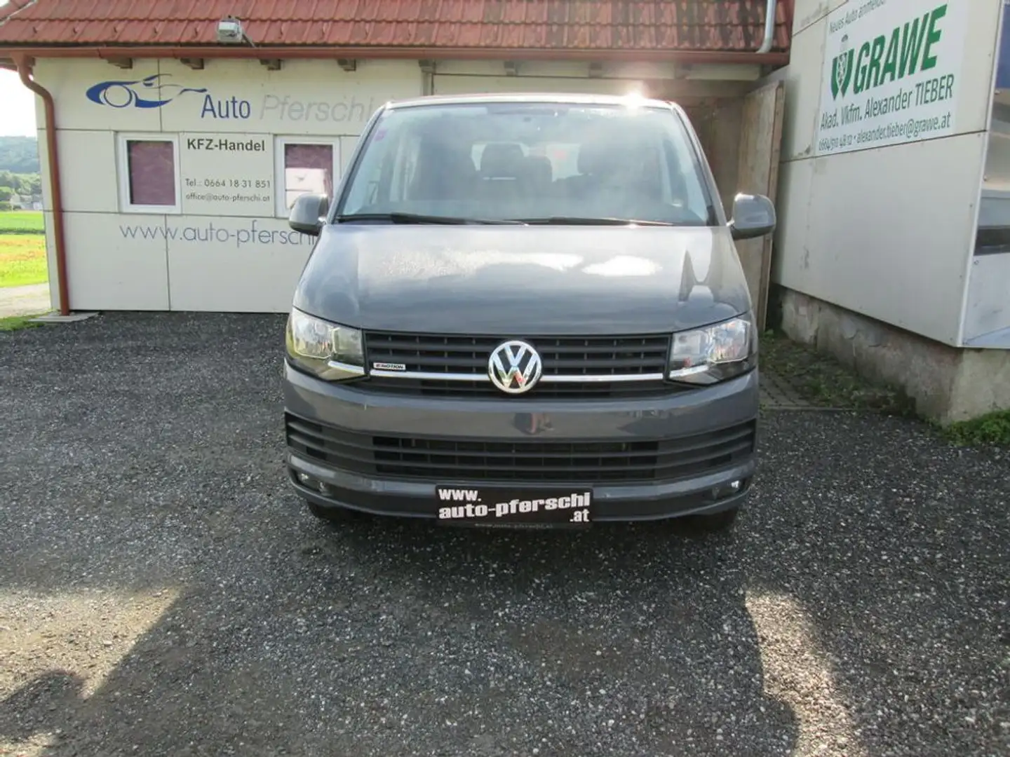 Volkswagen T6 Transporter Transvan lang 4Motion Gris - 1