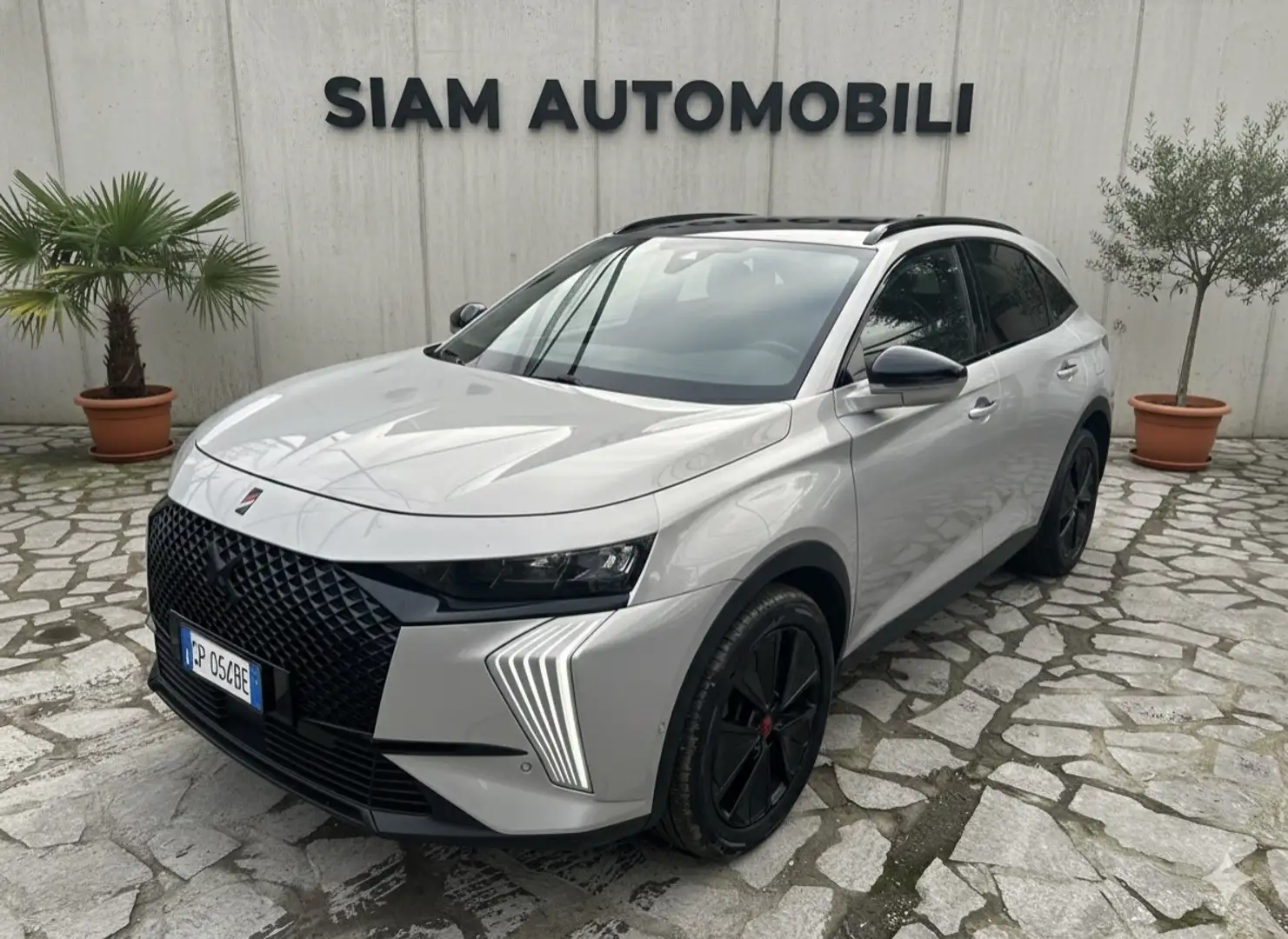 DS Automobiles DS 7 Crossback DS 7 Crossback BlueHDi 130 aut. Performance Line Grigio - 2