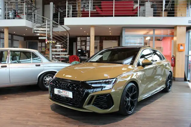 Audi RS3 Sportback Keramik Olive Massage B&O NP 92T€