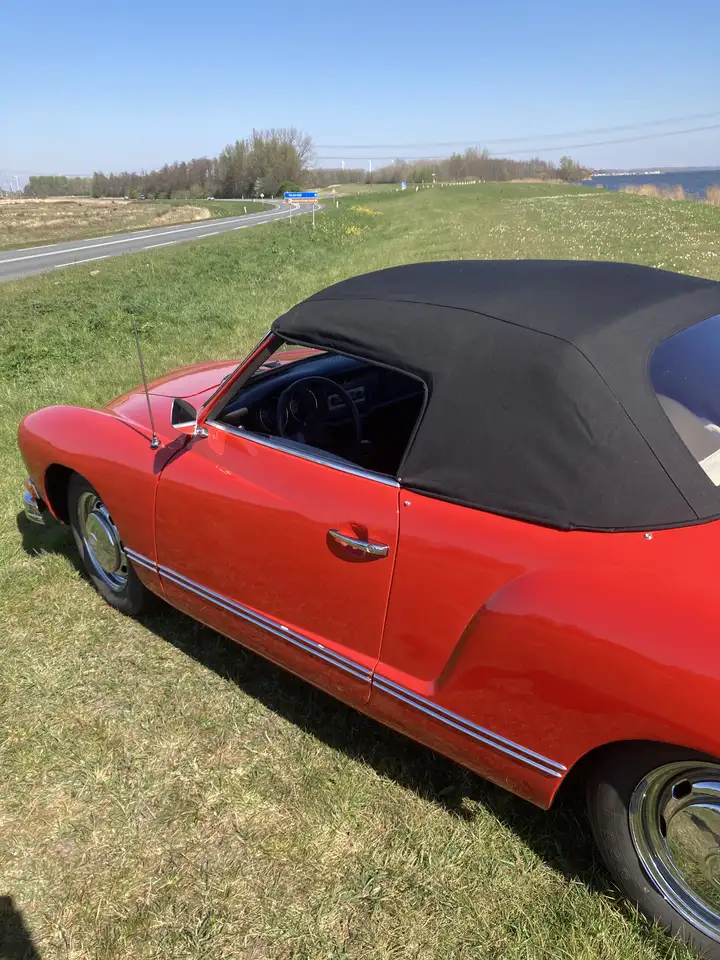 Volkswagen Karmann Ghia Cabrio, foto 2