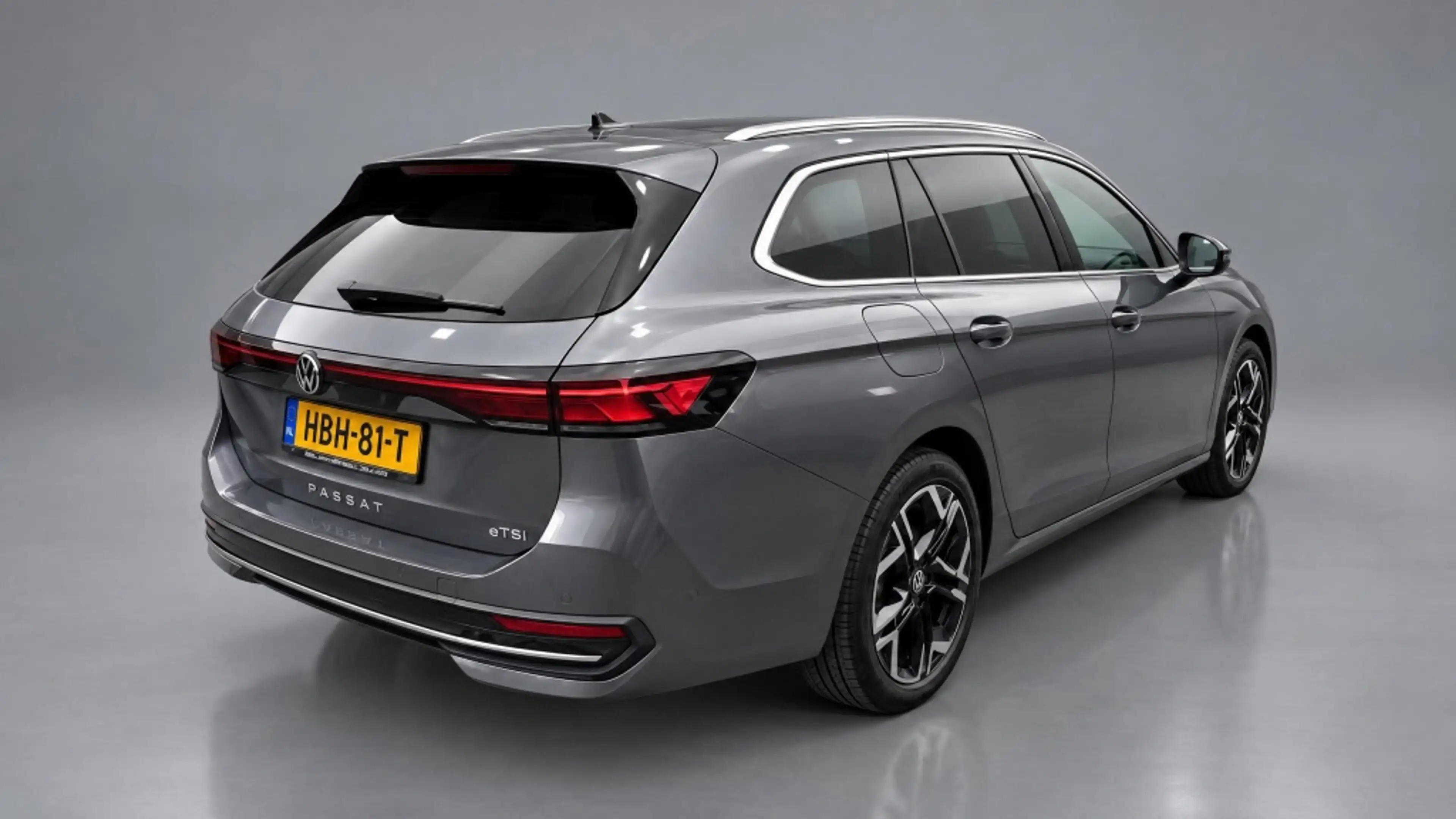 Volkswagen Passat Variant 1.5 eTSI Business — photo 5