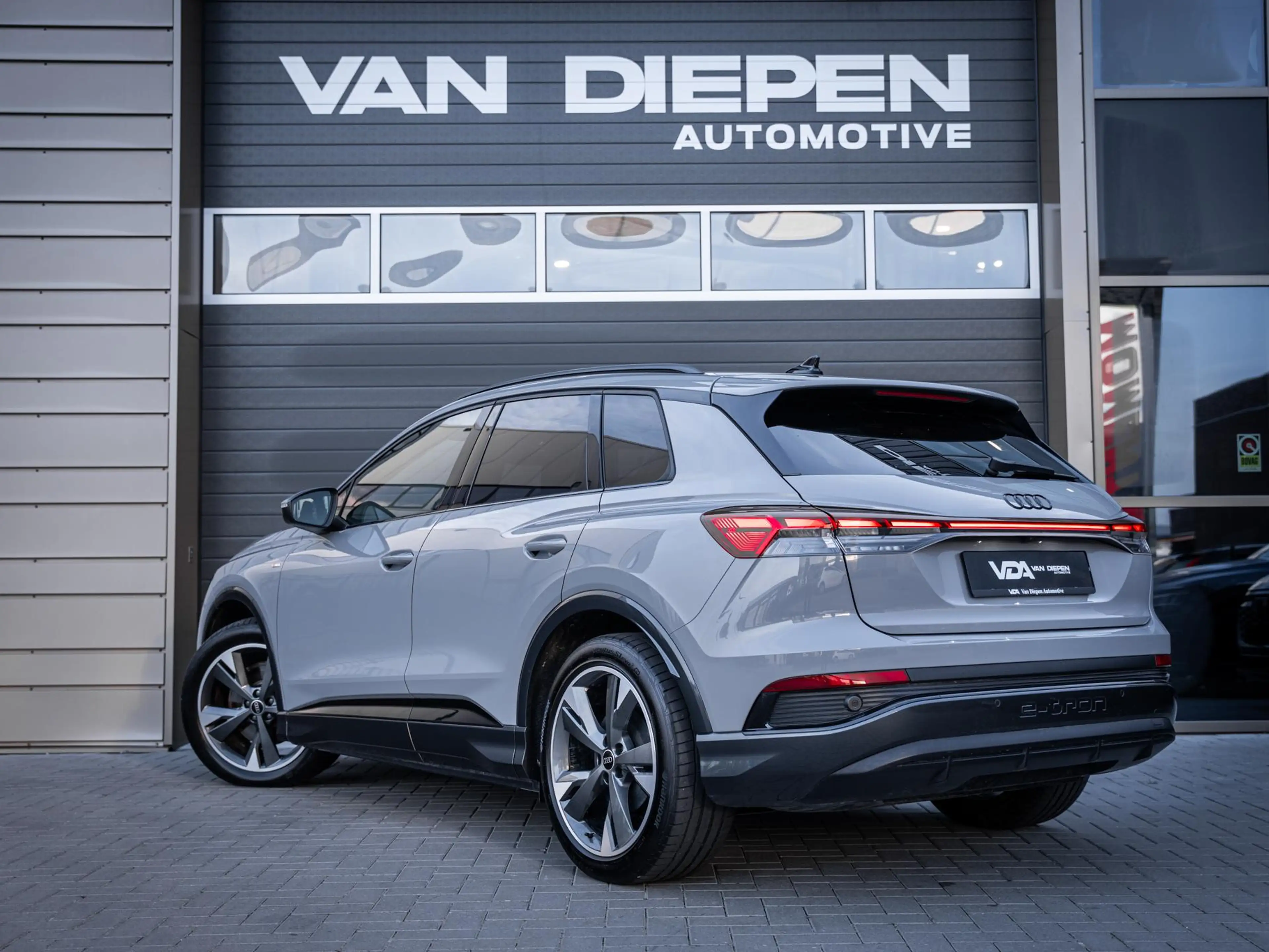 Audi Q4 e-tron 45 S Edition 82 kWh 3x S-Line l RS stoel l Elek. S — photo 8