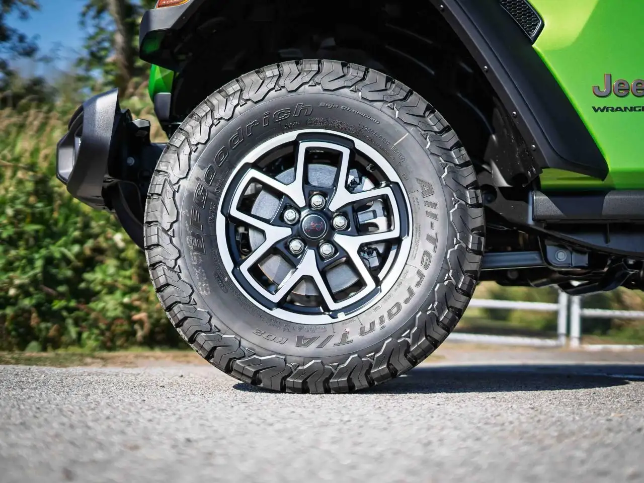 Jeep Wrangler снимка Jeep Wrangler