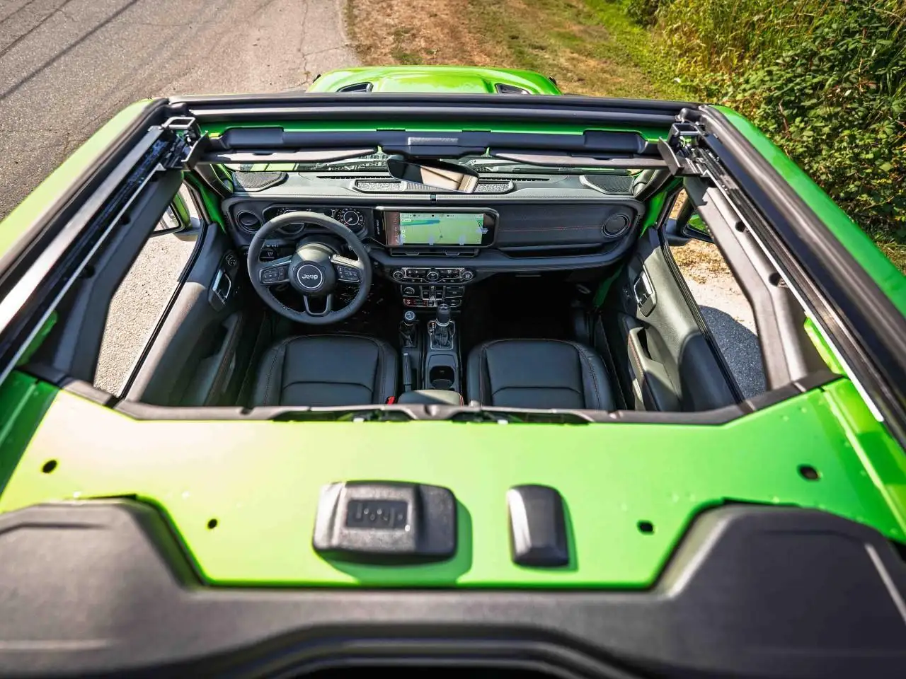 Jeep Wrangler снимка Jeep Wrangler