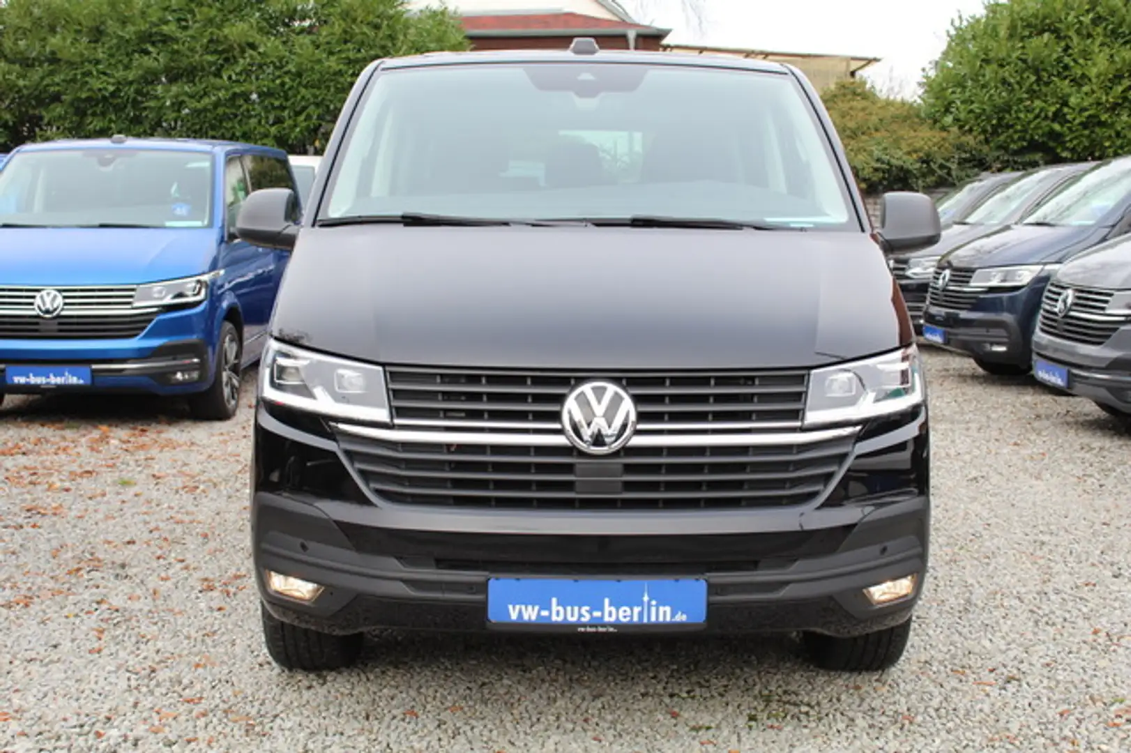Volkswagen T6.1 Caravelle lang LR 150PS DSG LED Standheizg Schwarz - 2