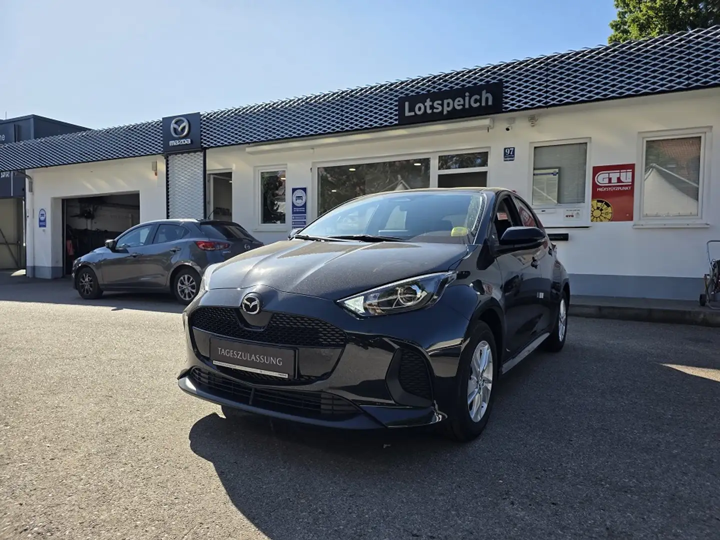 Mazda 2 Hybrid 1.5L Hybrid VVT-i Sitzheizung, Rückfahrkame Schwarz - 2
