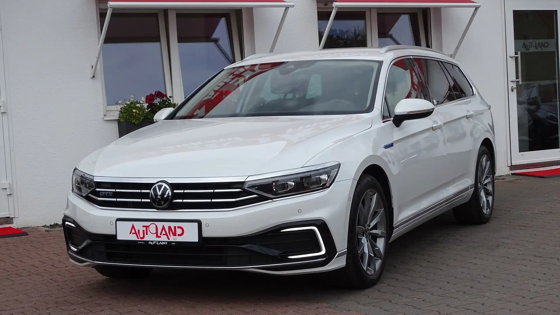 Volkswagen Passat Variant GTE DSG LED Navi Kamera DAB PDC Argent - 1