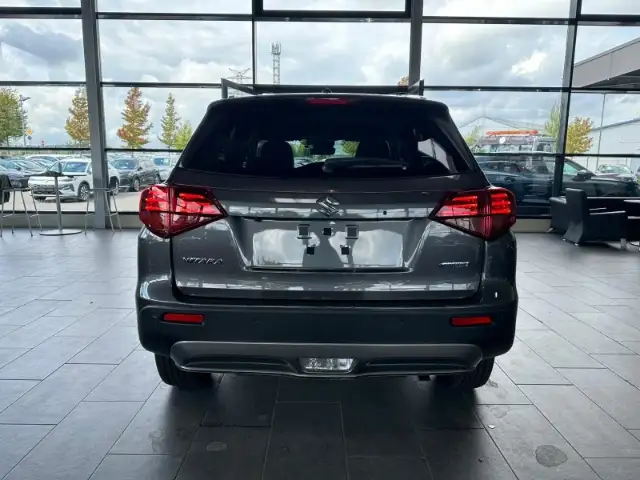 Suzuki Vitara view 5