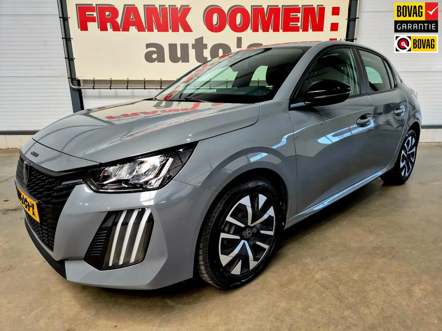 Peugeot 208 1.2 PureTech 75PK Active + LED|DAB|Draadloos Apple Grijs - 1