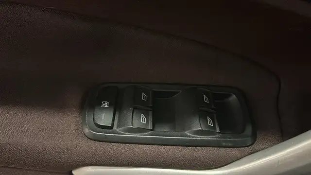 Ford Fiesta view 12