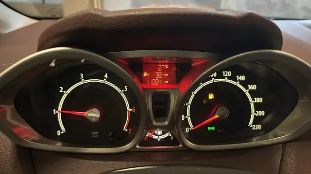 Ford Fiesta view 14