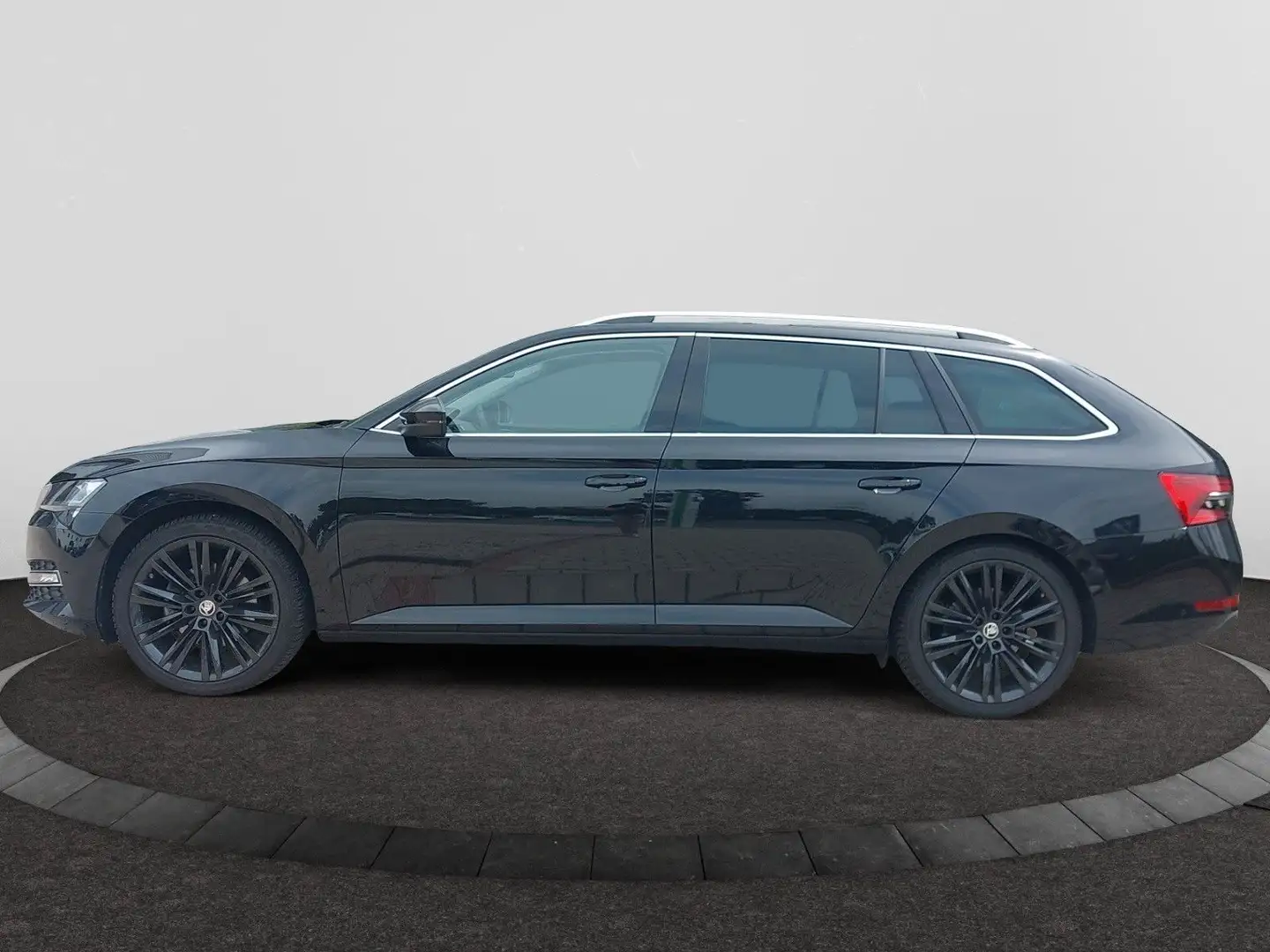 Skoda Superb 2,0 TDI DSG Combi Style/AHK/StHz/Matrix Noir - 2