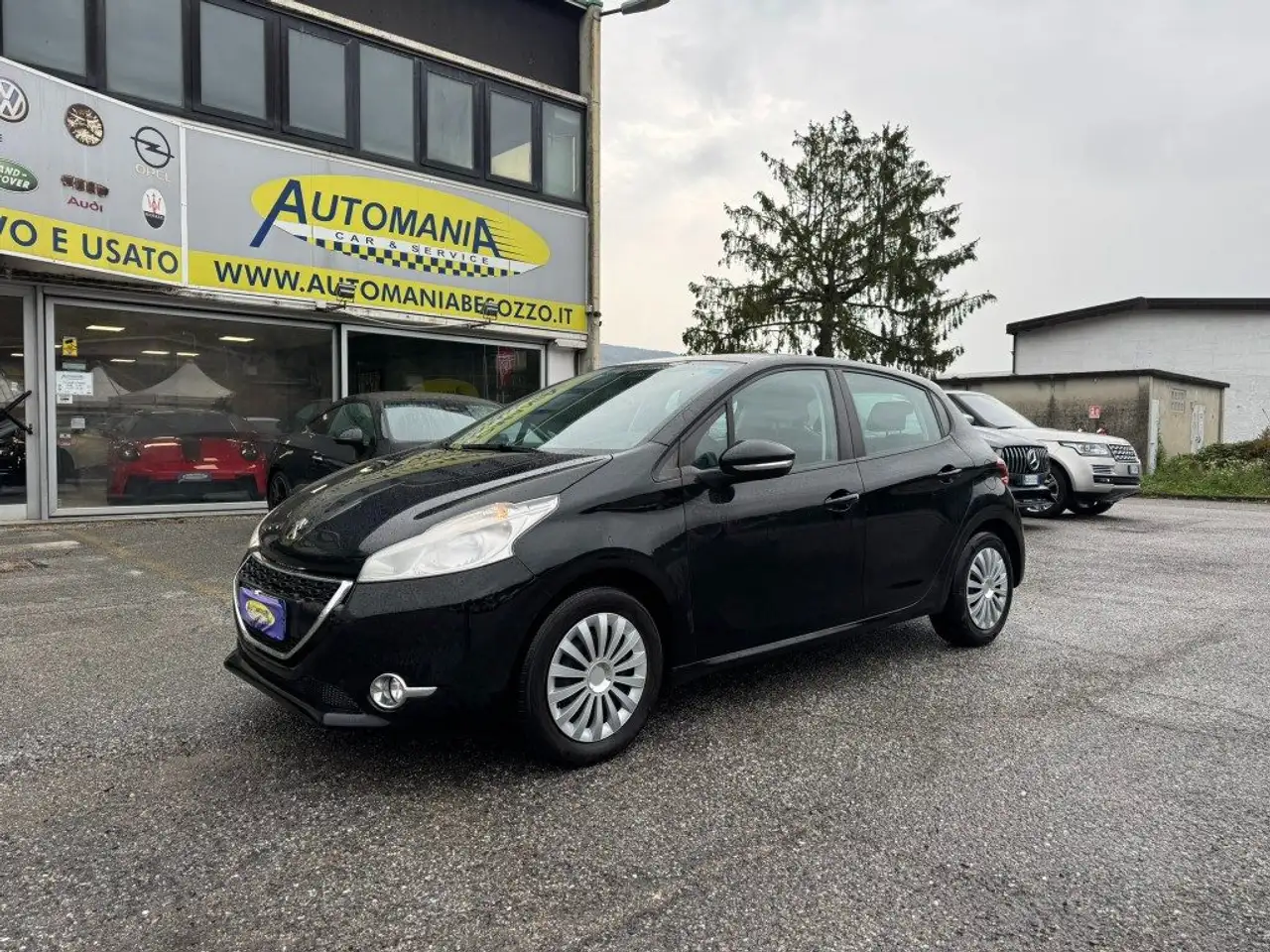 Peugeot 208