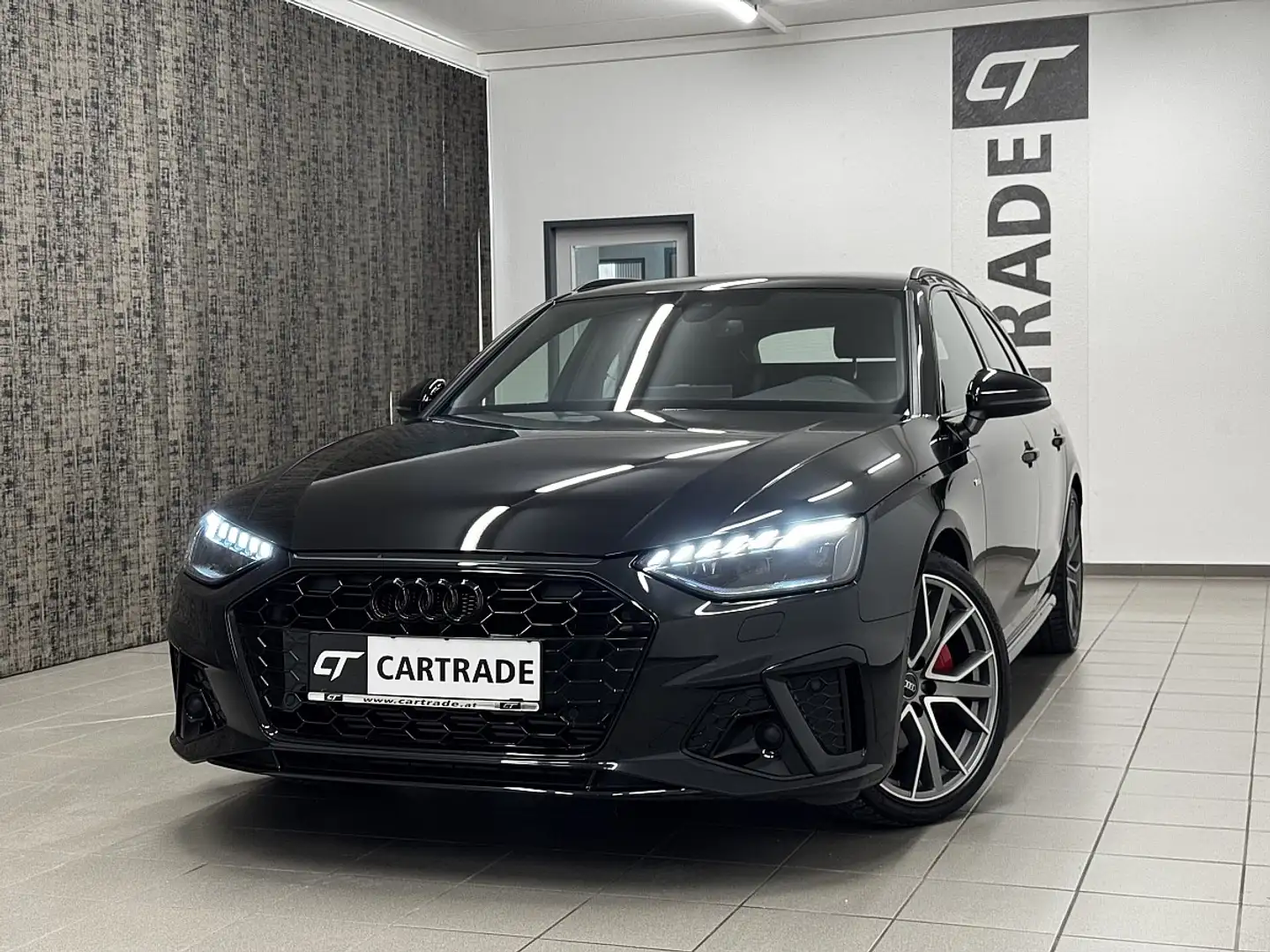 Audi A4 Avant 40 TFSI S-line S-tronic /MATRIX-LED/ ACC/... Noir - 1