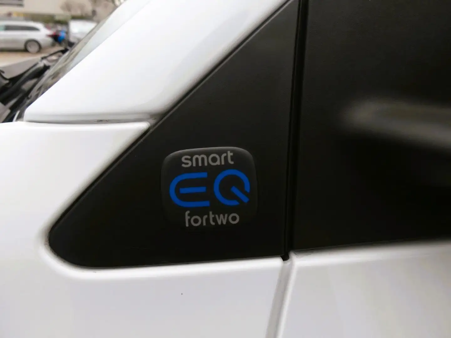 smart forTwo cabrio EQ passion Kamera Carplay Klima Weiß - 2