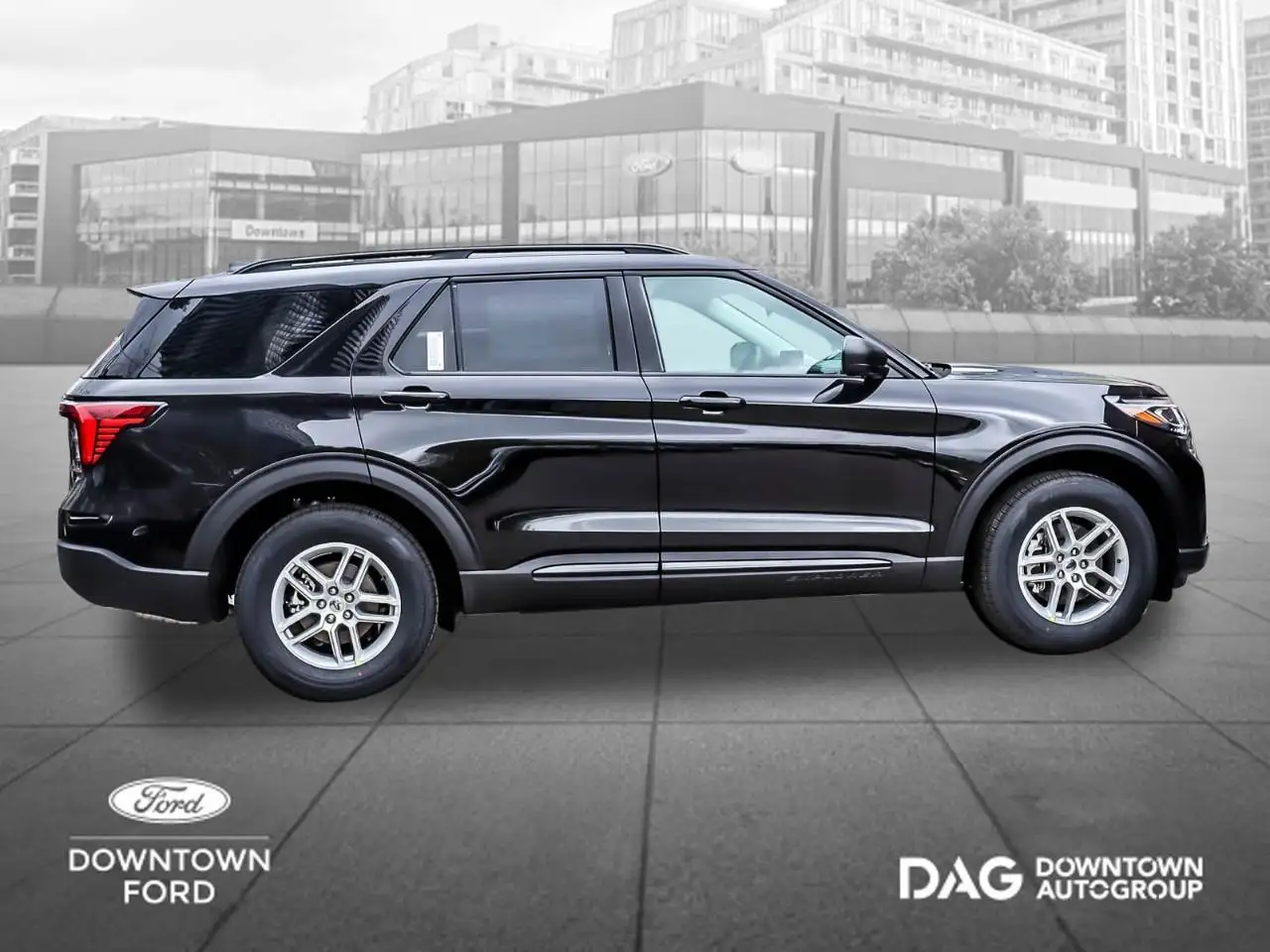 Ford Explorer снимка Ford Explorer