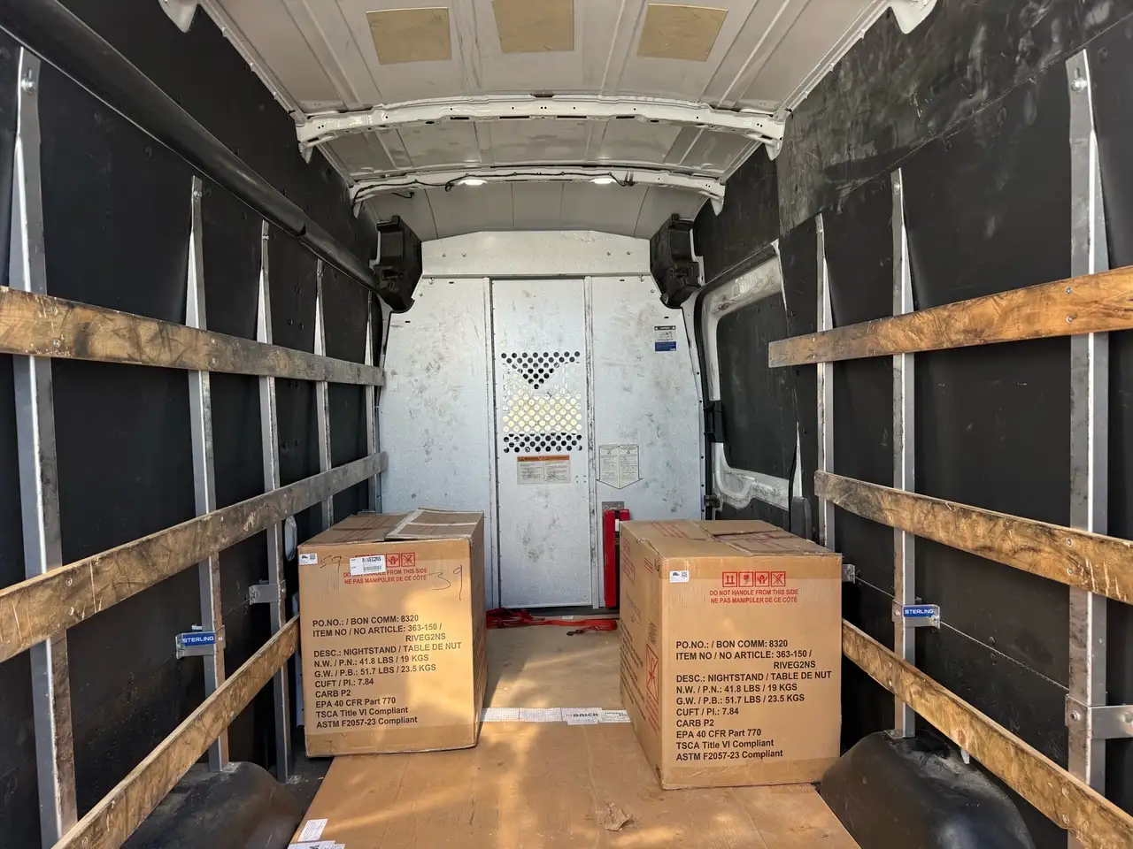 Ford Transit Cargo Van снимка Ford Transit Cargo Van