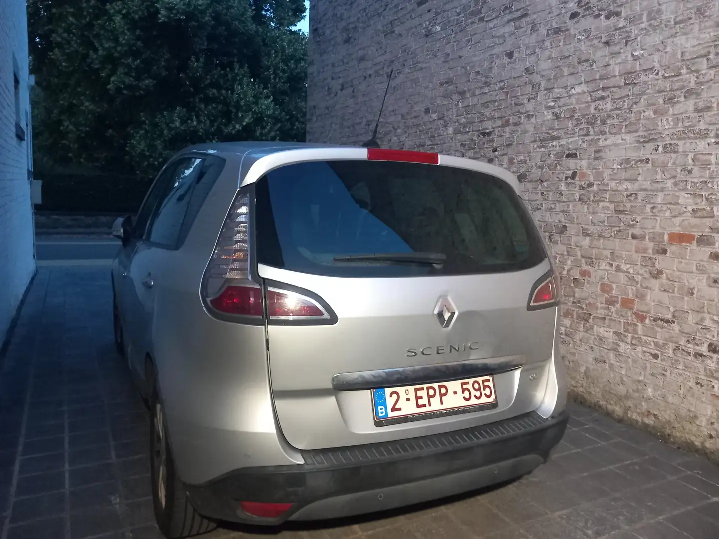 Renault Scenic Scenic 1.5 dCi Energy Zen Gris - 2