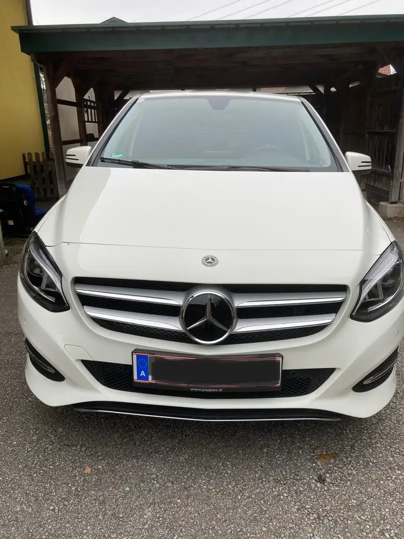 Mercedes-Benz B 220 B 220 4MATIC Aut. Weiß - 2