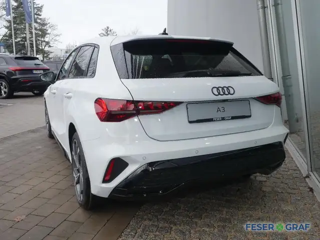 Audi A3 view 3