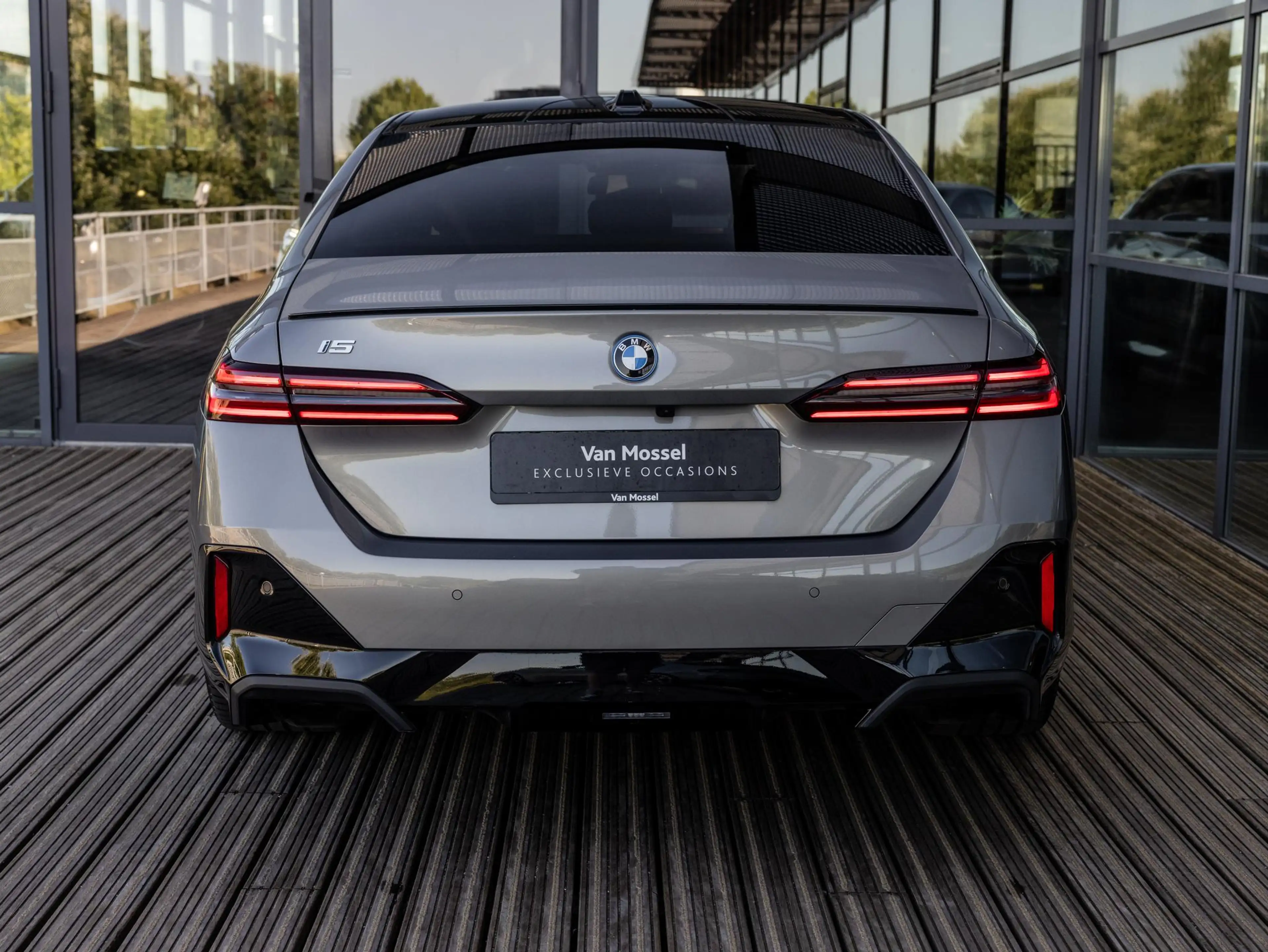 BMW i5 eDrive40 84 kWh | M-SPORT PRO | SOH 97 % | HARMAN — photo 5