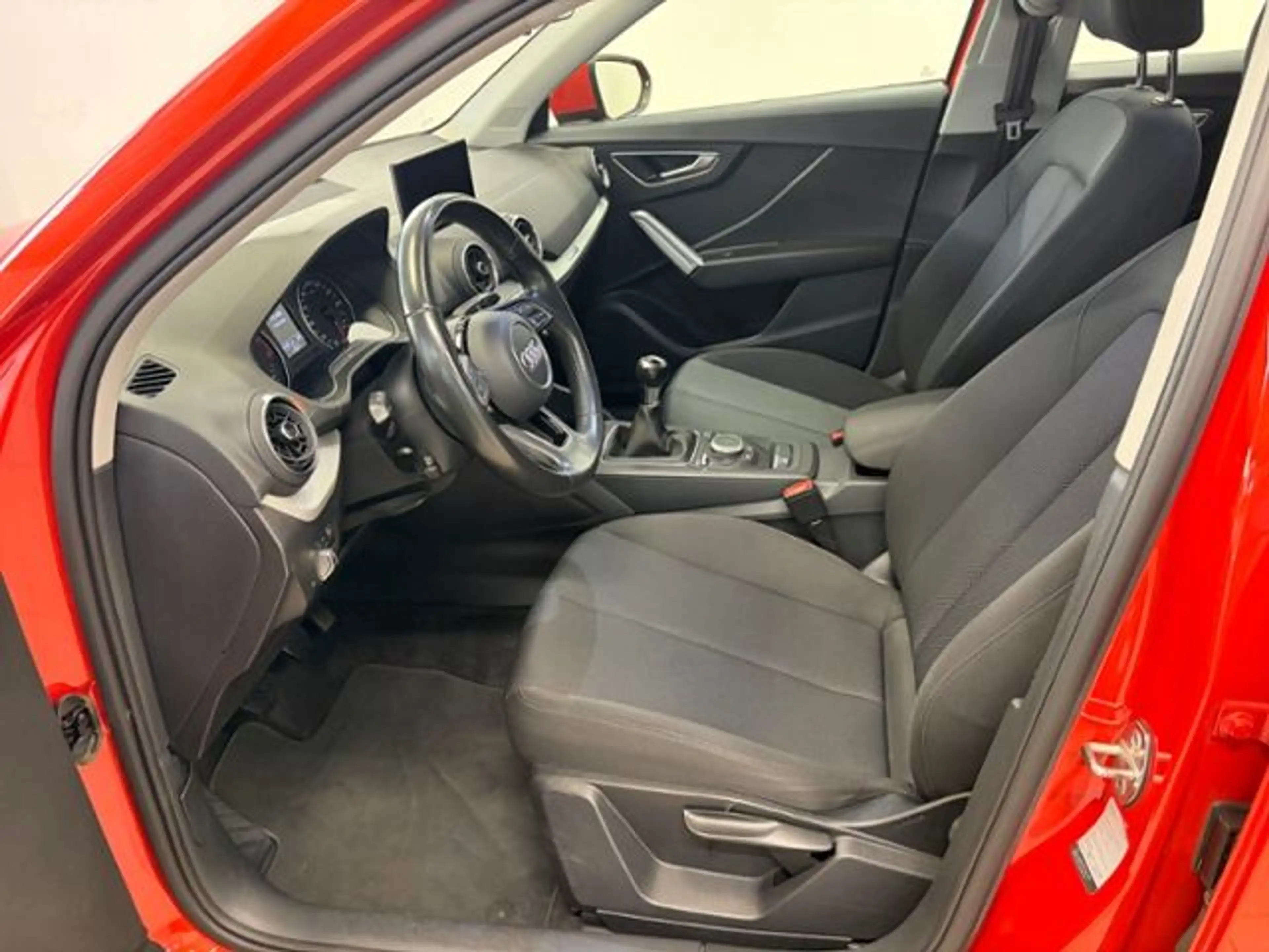 Audi Q2 basis ultra — photo 9