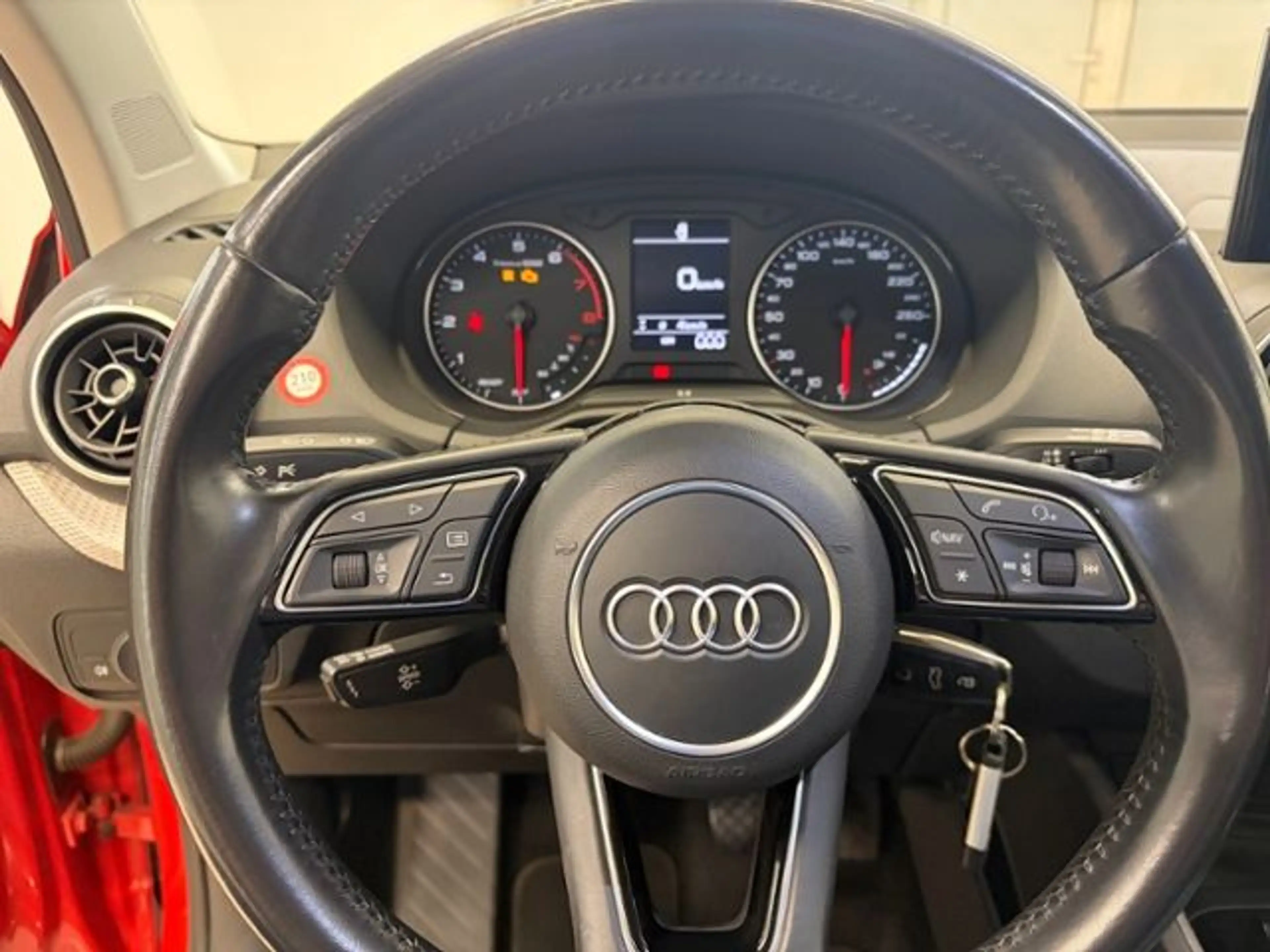 Audi Q2 basis ultra — photo 11