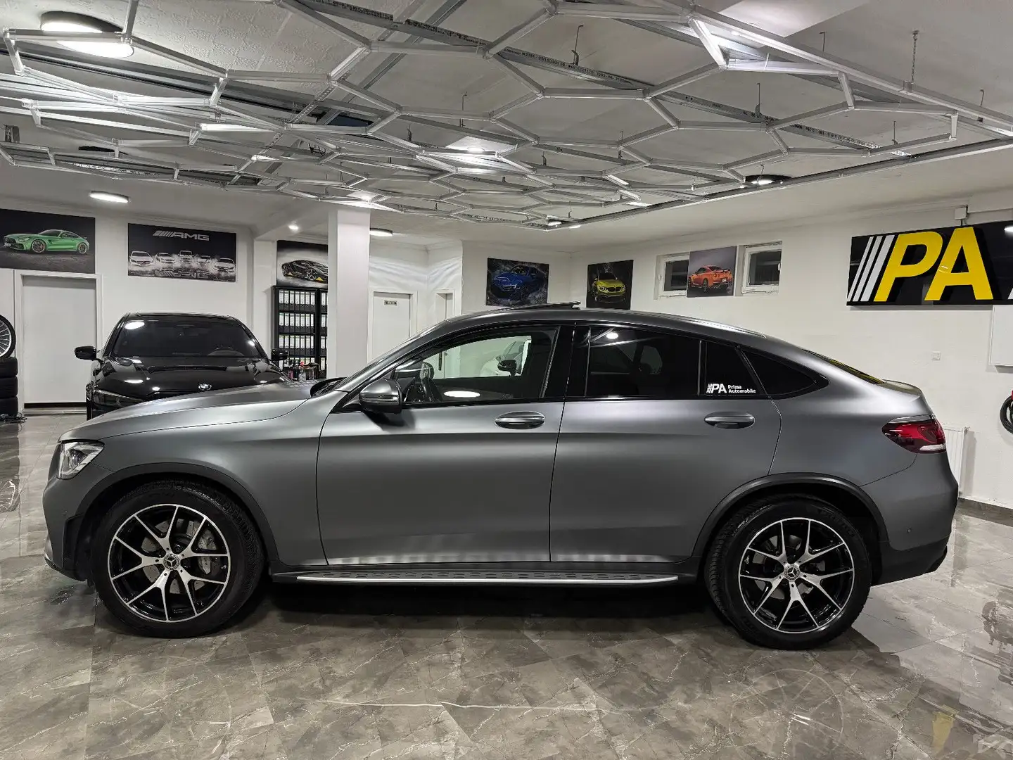 Mercedes-Benz GLC 400 d Coupe AMG-Line designo magno Widescree Grau - 2