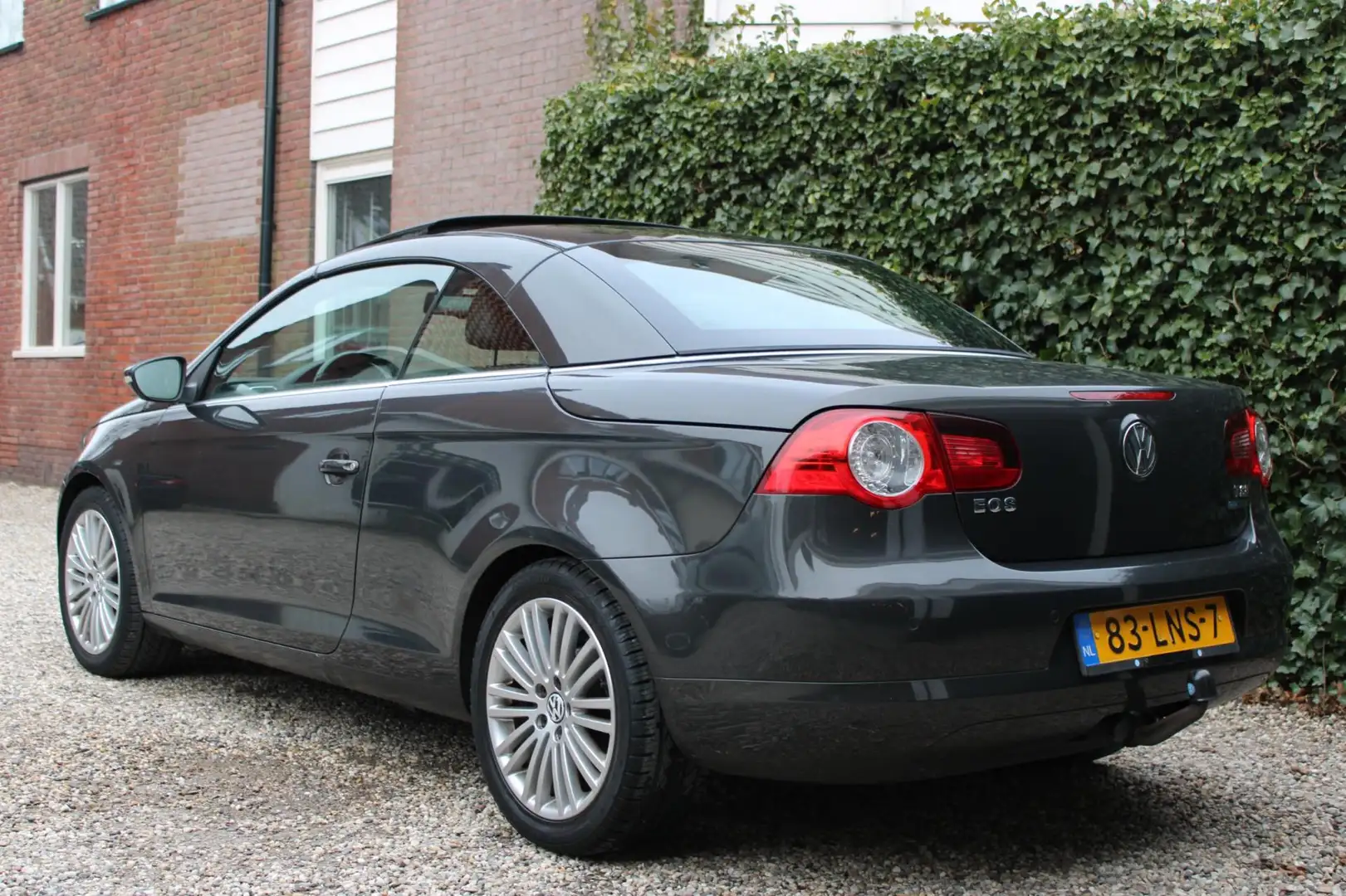 Volkswagen Eos 1.4 TSI Highline BlueMotion Gris - 2