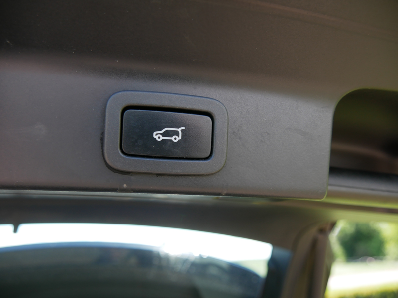 Jaguar F-Pace 2.0d AWD Prestige AUT. LEATHER PANO ** 12999 NETTO — photo 12