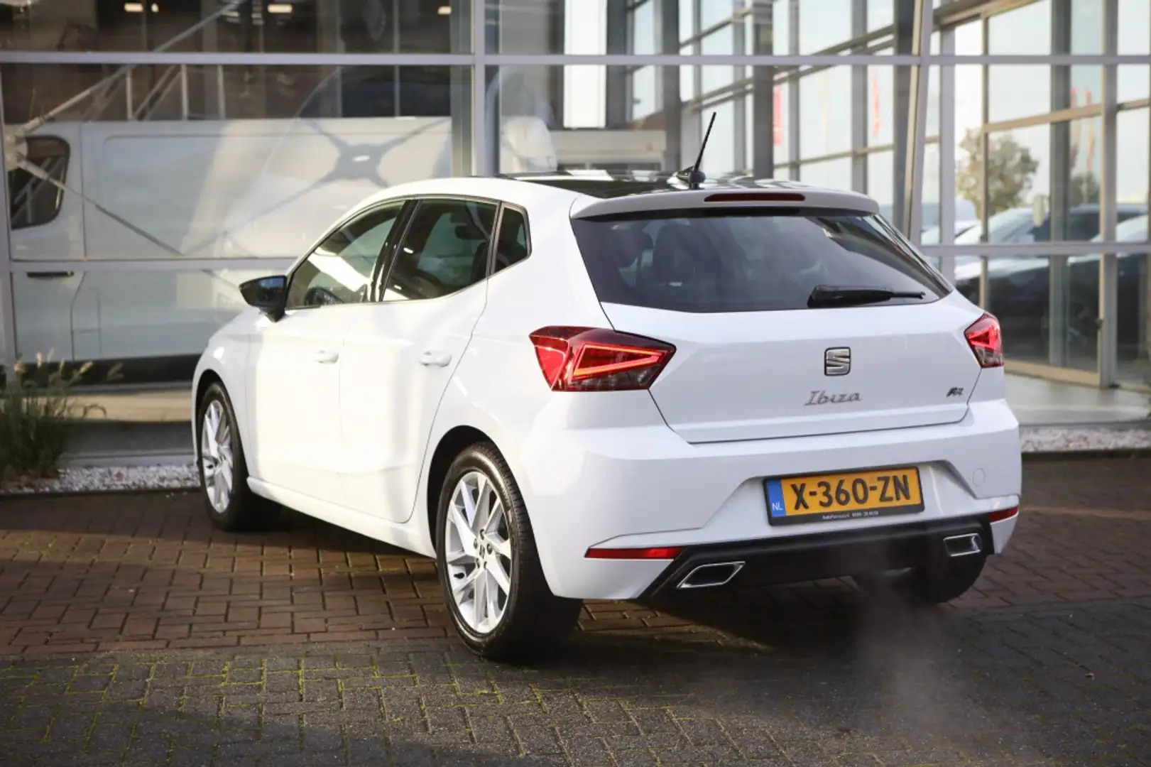 SEAT Ibiza 1.0 Style FR Wit - 2