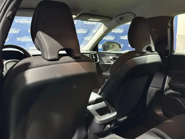 Volvo V60 view 7