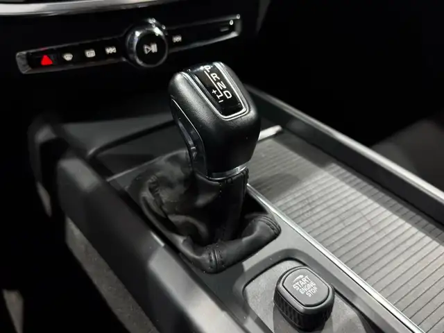 Volvo V60 view 2