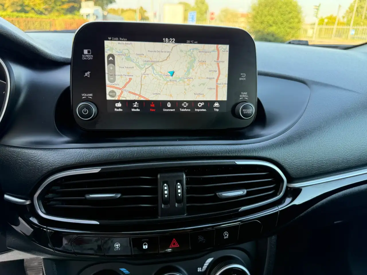 Fiat Tipo 1.6 Mjt S&S SW City Life, миниатюра 8