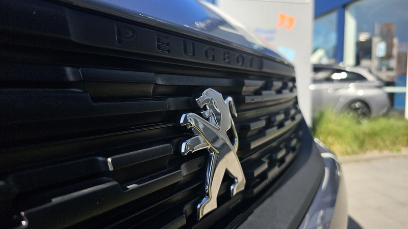 Peugeot Partner 1.5 BlueHDi 100 S&S L1 — photo 12