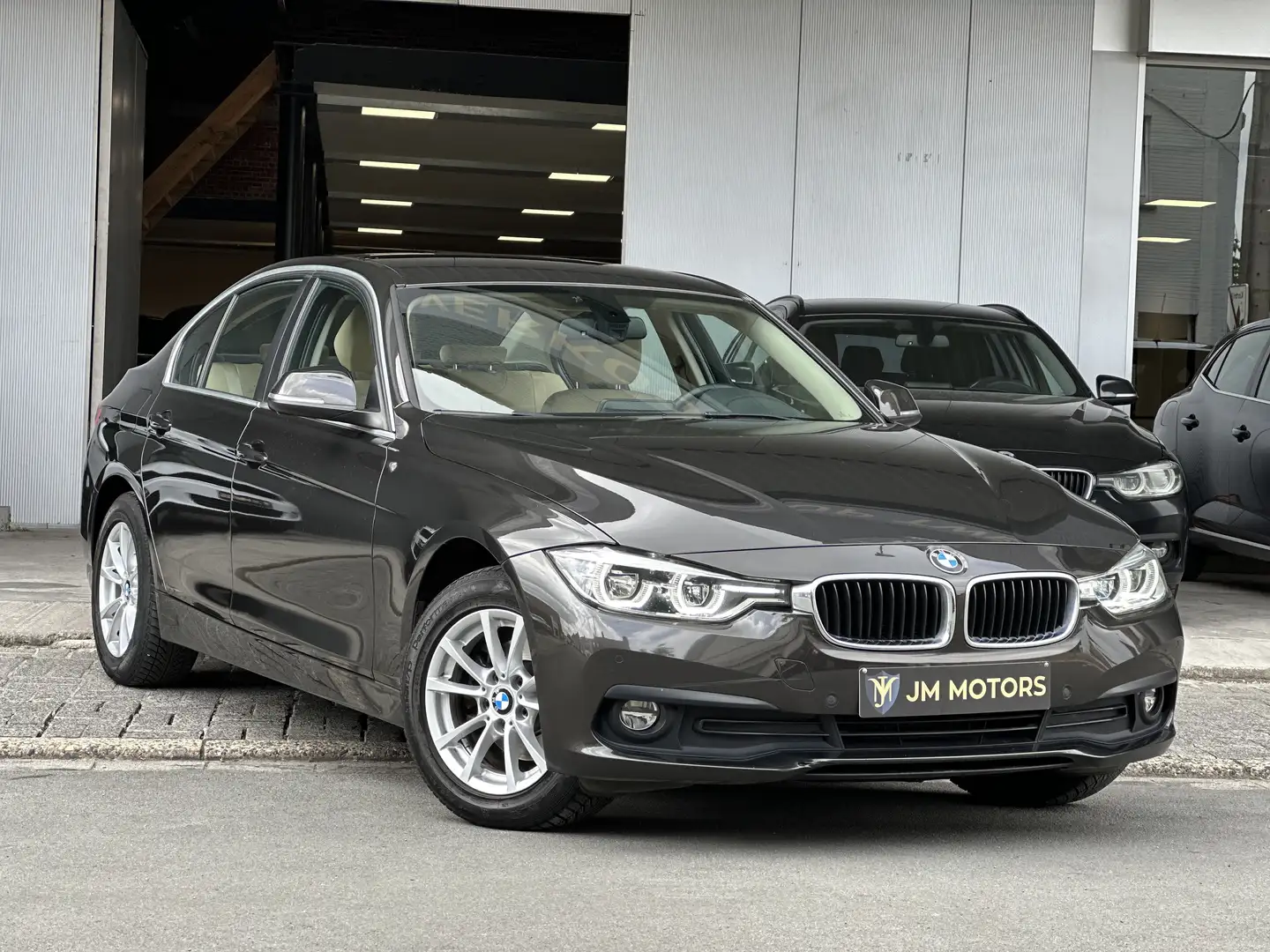 BMW 318 i Luxury Line - LED - Leder - 1e Eigenaar - 2