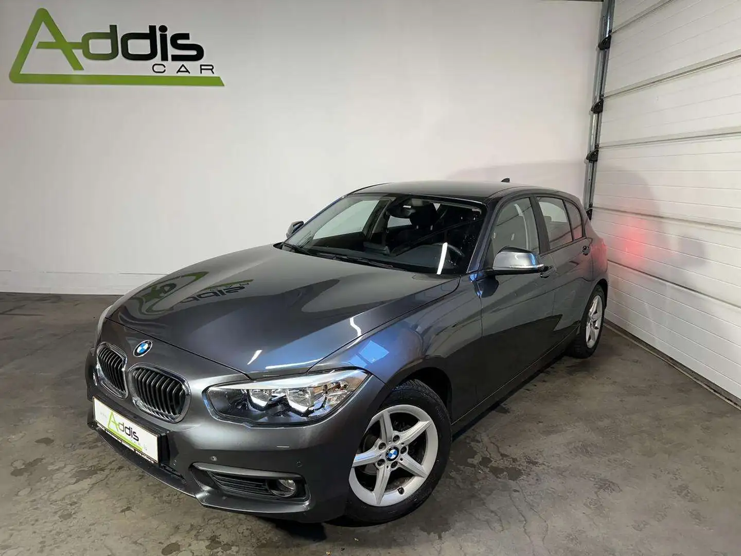 BMW 116 D 116 CV BUSINESS GPS BLUETOOTH Gris - 1