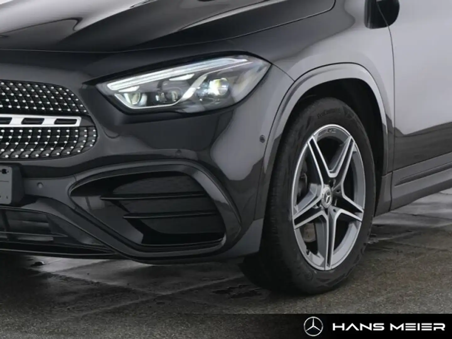 Mercedes-Benz GLA 200 GLA 200 d 4M AMG AHK Pano Night Multibeam Kamera Schwarz - 2