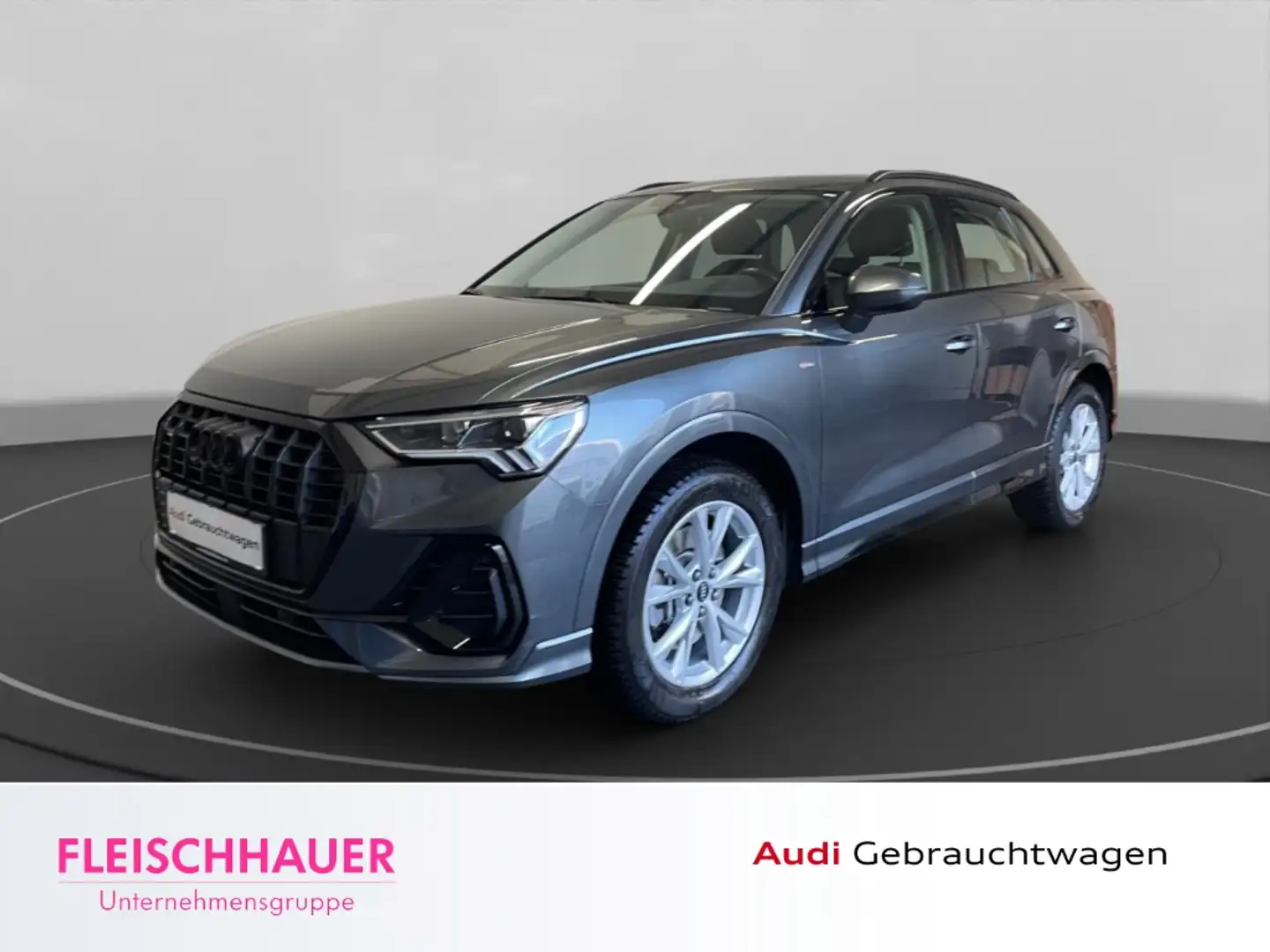 Audi Q3 45 TFSI quattro S line LED Pano Navi El. Heckklapp Grau - 1