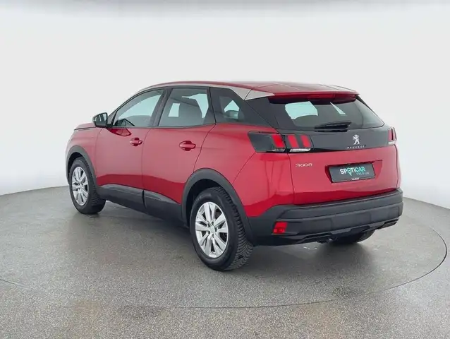 Peugeot 3008 view 5