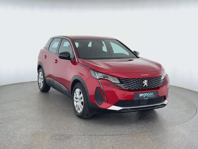 Peugeot 3008 view 3