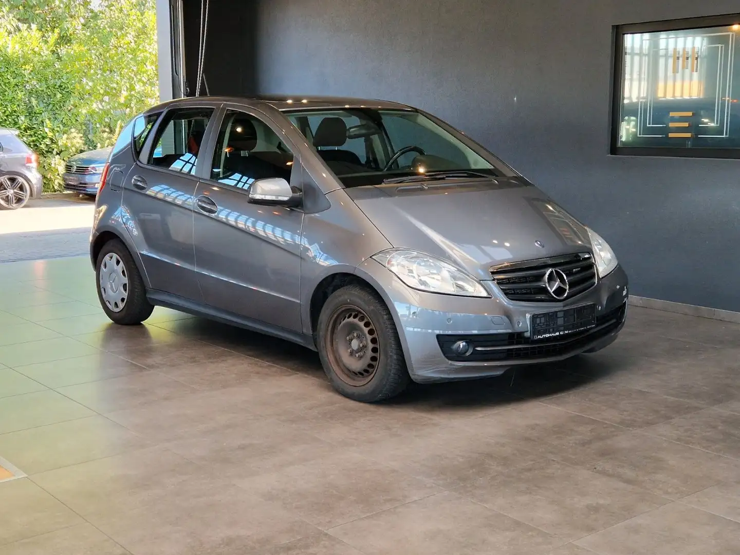 Mercedes-Benz A 160 Classic*Temp*Bluetooth*PDC* Grau - 1