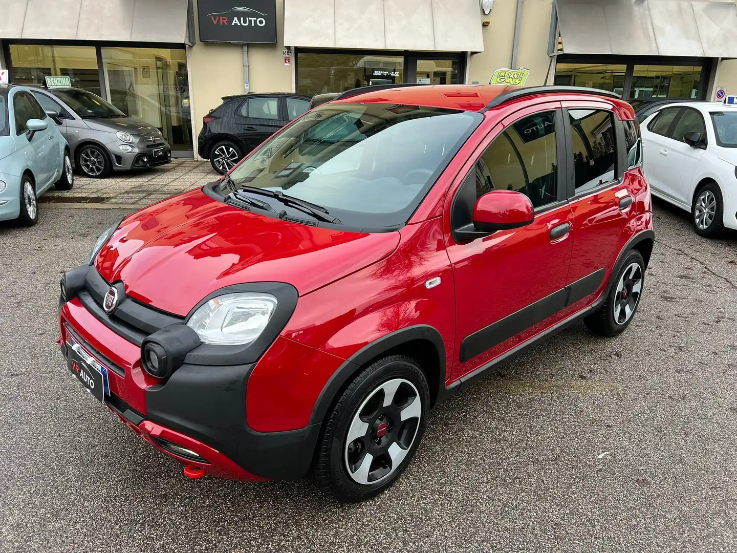 Fiat Panda CROSS1.0 firefly hybrid MY24 NEOPAT. PROMO FIN Rood - 1
