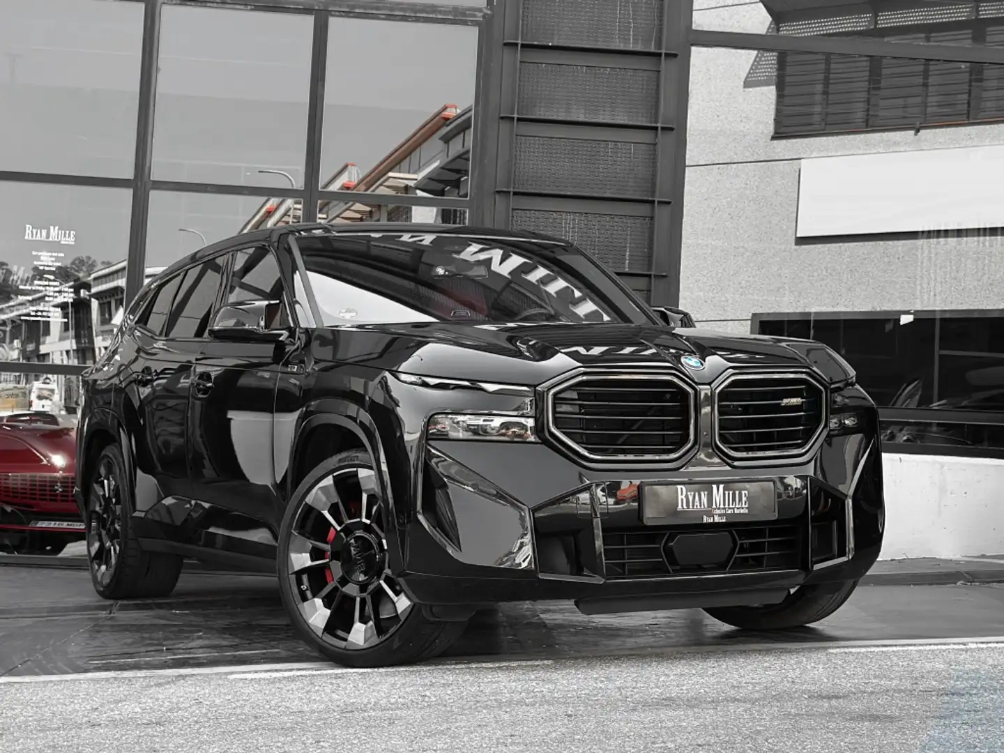 BMW XM Negro - 1